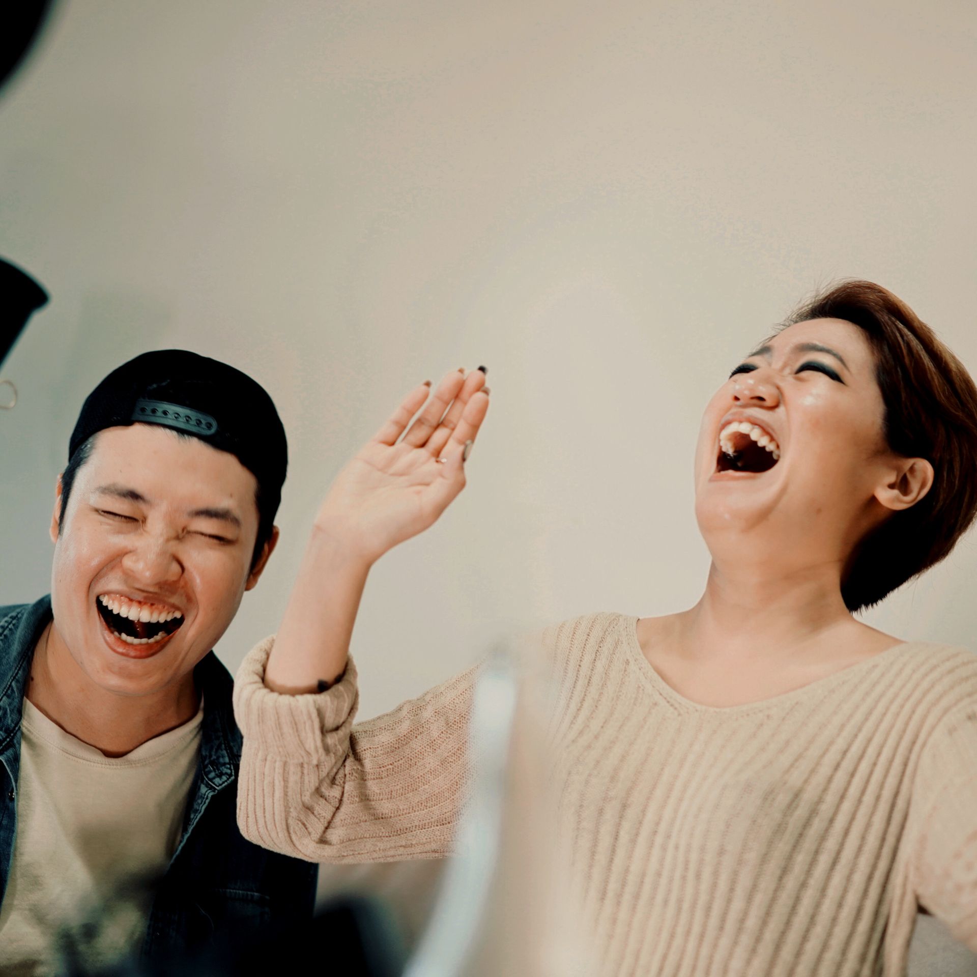 從零開始的電視人生：鄭楷憲的實戰故事與銷售魔法