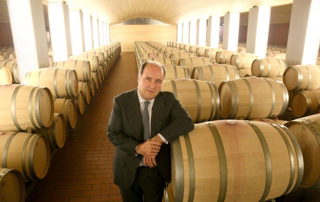 Vega Sicilia 著名的特色之一是擁有自己的橡木桶及軟木塞製作廠