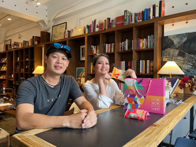 記憶裡的甜與責任：李鎮遠與一間餅店的當代表述