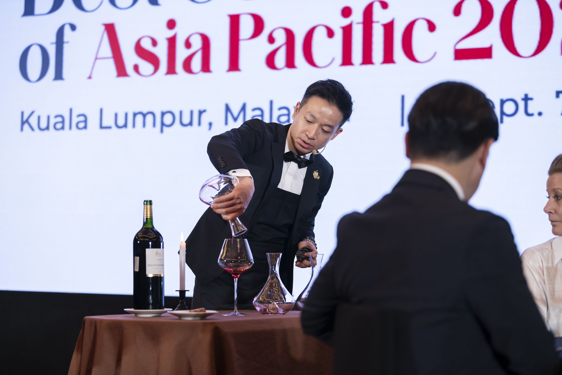 Reeze Choi醒酒Lalande-de-Pomerol Magnum